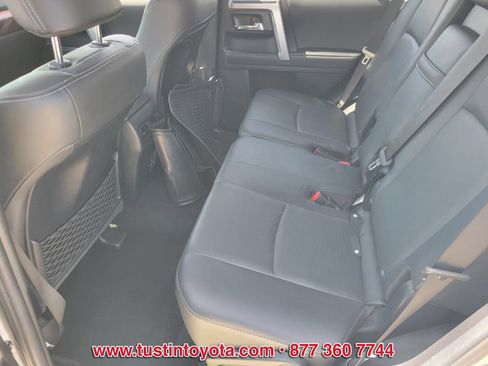 Used 2023 Toyota 4Runner Limited RWD image 11