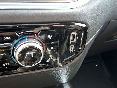 New 2026 GMC Sierra 1500 SLT w/ SLT Premium Plus Package image 17