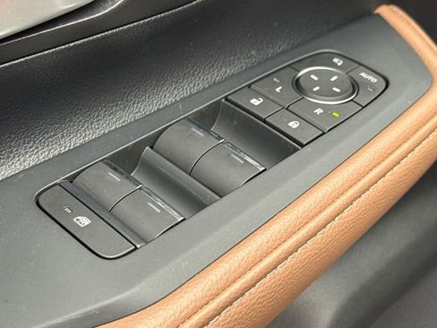 New 2026 Toyota Grand Highlander AWD Hybrid image 22