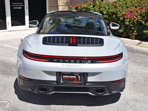Used 2026 Porsche 911 Targa 4S AWD/4WD image 24