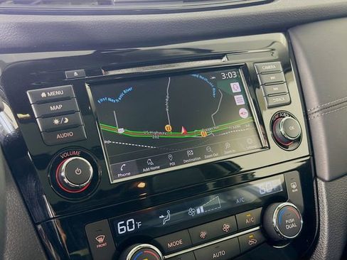 Certified 2019 Nissan Rogue SL w/ Premium Package AWD/4WD image 15