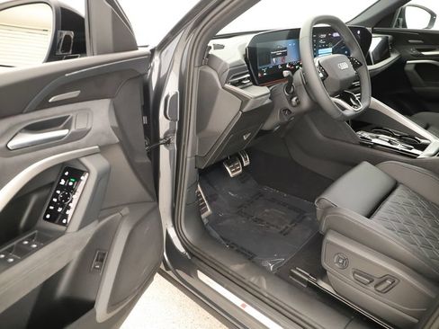 New 2026 Audi SQ5 Prestige AWD/4WD image 14