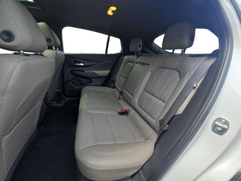 Used 2025 Buick Envista Avenir FWD image 13