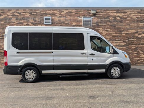 Used 2016 Ford Transit 350 XLT RWD image 8