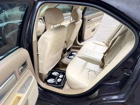 Used 2007 Lincoln MKZ FWD image 5