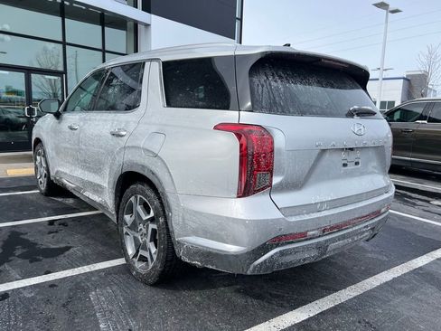 Used 2024 Hyundai Palisade Limited image 4