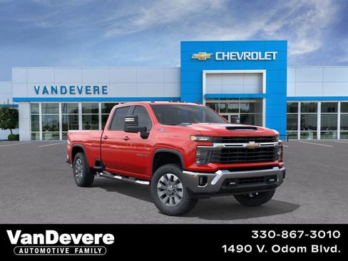 New 2026 Chevrolet Silverado 3500 LT image 1