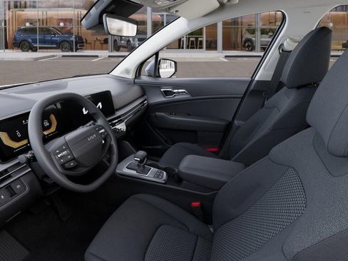 New 2026 Kia Sportage LX w/ LX Convenience Package FWD image 17