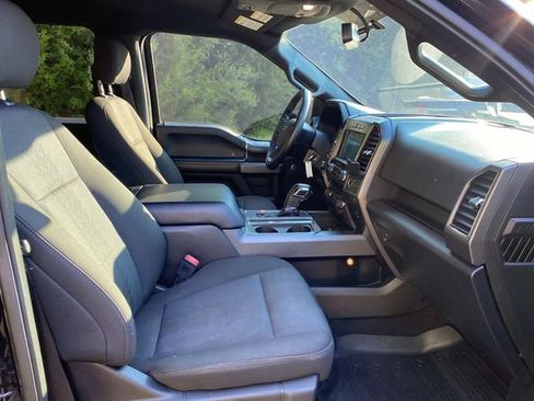 Used 2018 Ford F150 XLT w/ Equipment Group 302A Luxury AWD/4WD image 37