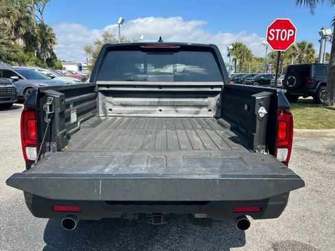 Used 2023 Honda Ridgeline Black Edition image 11