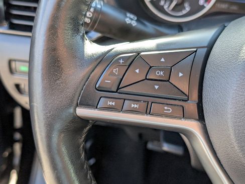 Used 2022 Nissan Sentra SV w/ All-Weather Package image 31