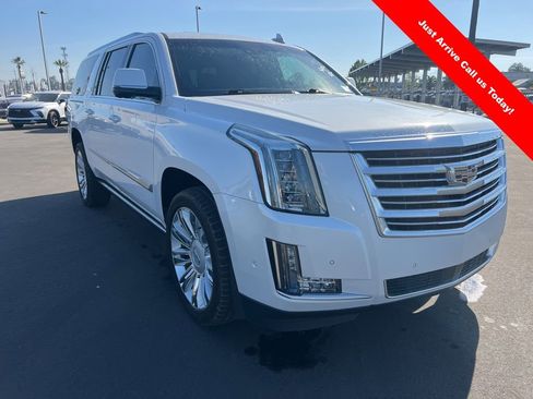 Used 2018 Cadillac Escalade ESV Platinum image 1