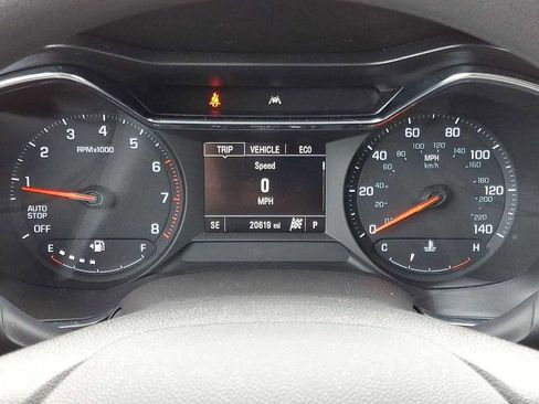 Used 2022 Chevrolet TrailBlazer LT w/ Convenience Package image 17