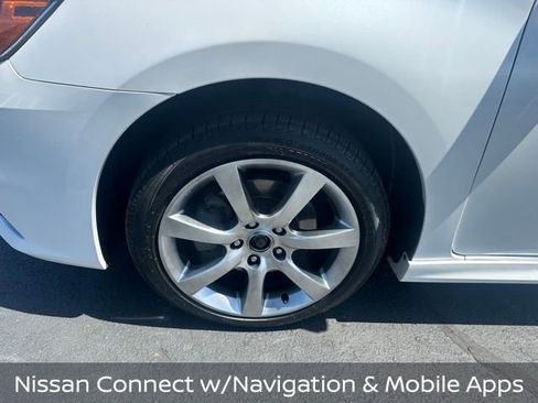 Certified 2017 Nissan Sentra SR Turbo w/ SR Turbo Premium Package FWD image 10