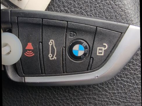 Used 2021 BMW X1 sDrive28i w/ Convenience Package image 29