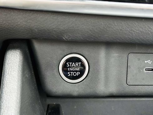 Used 2023 Nissan Rogue SV AWD/4WD image 28