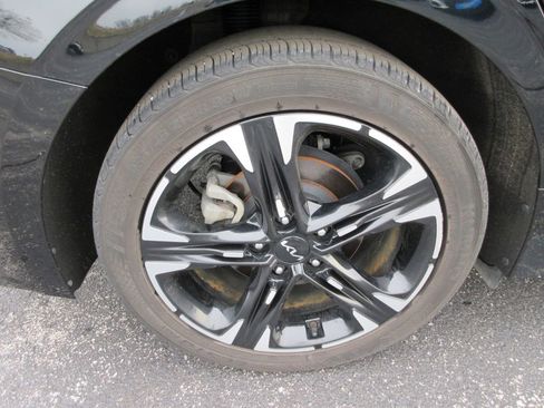 Used 2023 Kia K5 GT-Line image 9