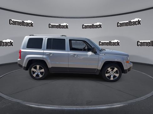 Used 2016 Jeep Patriot High Altitude FWD image 8