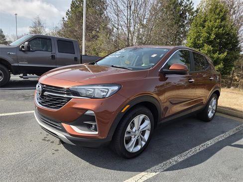 Used 2020 Buick Encore GX Preferred w/ Cold Weather Comfort Package image 3