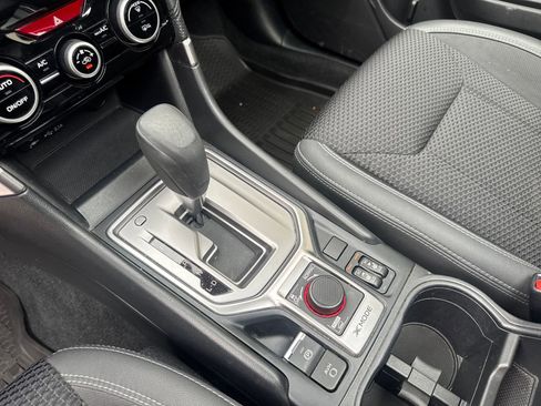 Used 2022 Subaru Forester Premium image 27