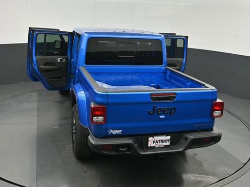 New 2026 Jeep Gladiator Sport AWD/4WD image 50