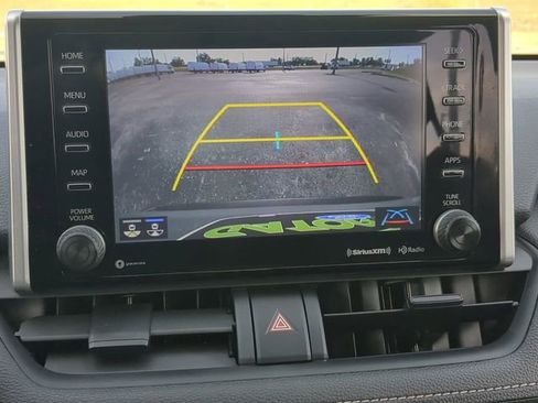 Used 2019 Toyota RAV4 XLE w/ Convenience Package image 27