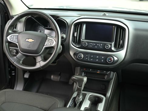 Used 2016 Chevrolet Colorado LT w/ Midnight Edition image 9