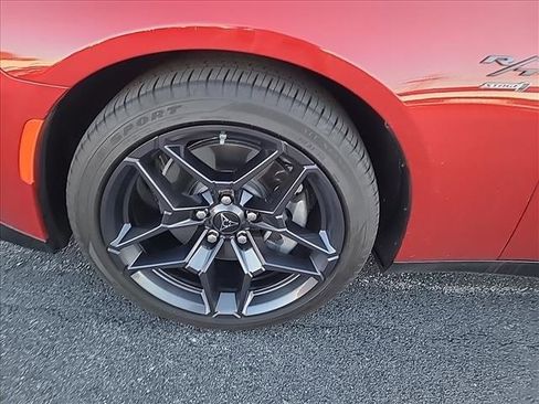 Used 2024 Dodge Charger R/T w/ Plus Group image 5