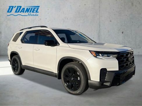 New 2026 Honda Pilot Black Edition image 7