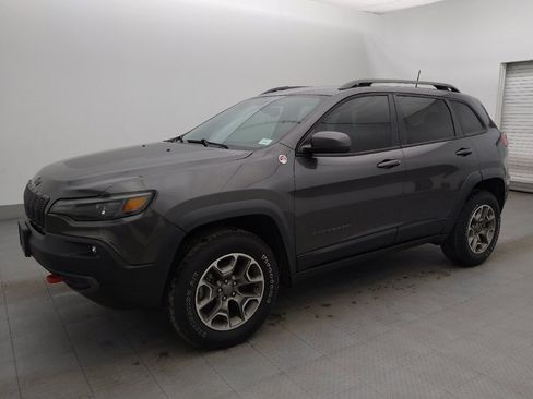 Used 2020 Jeep Cherokee Trailhawk w/ Comfort/Convenience Group image 2