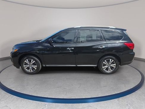 Used 2018 Nissan Pathfinder SV AWD/4WD image 9