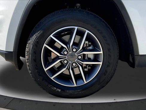 Certified 2021 Jeep Grand Cherokee Limited image 35