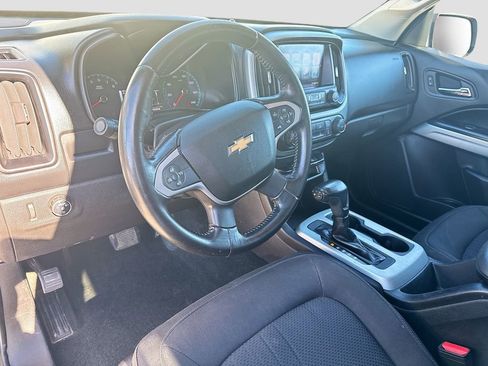 Used 2016 Chevrolet Colorado LT w/ LT Convenience Package image 10