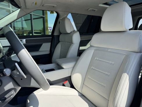 Used 2024 Hyundai Santa Fe Calligraphy image 35