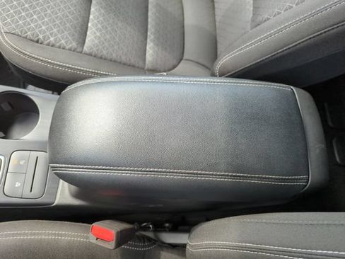 Certified 2025 Ford Escape Active AWD/4WD image 44