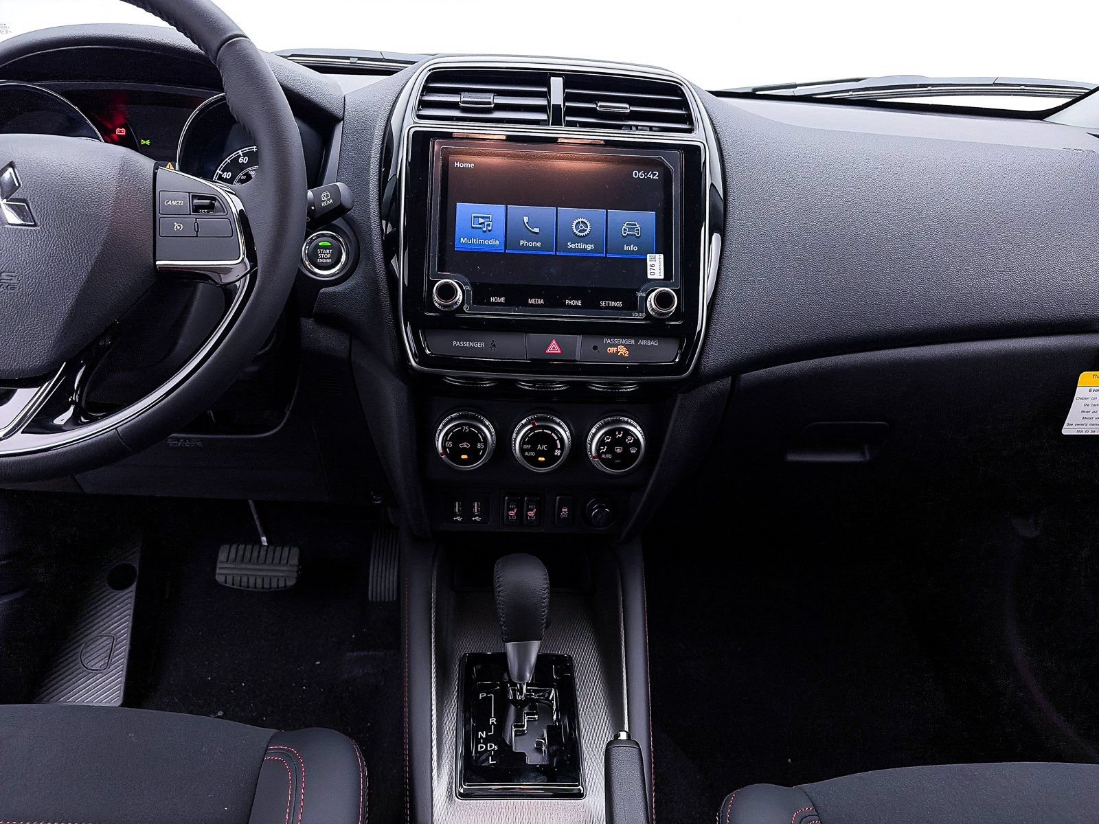 Used 2026 Mitsubishi Outlander Sport SE AWD/4WD image 11