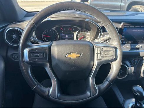 Used 2019 Chevrolet Blazer LT image 18