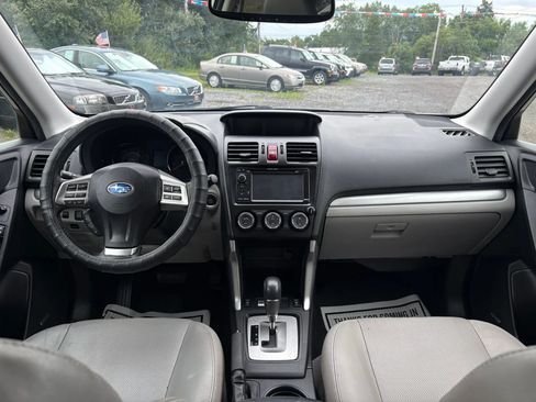 Used 2014 Subaru Forester 2.5i Touring AWD/4WD image 31