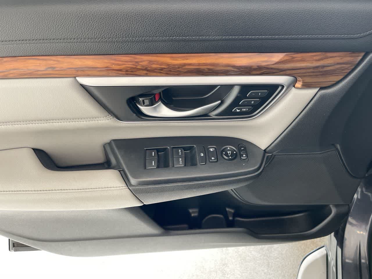 Used 2018 Honda CR-V EX-L image 13