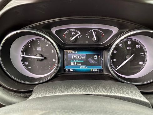 Used 2020 Buick Envision Preferred AWD/4WD image 13