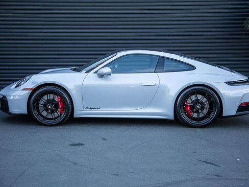 Certified 2025 Porsche 911 Carrera 4 GTS image 2
