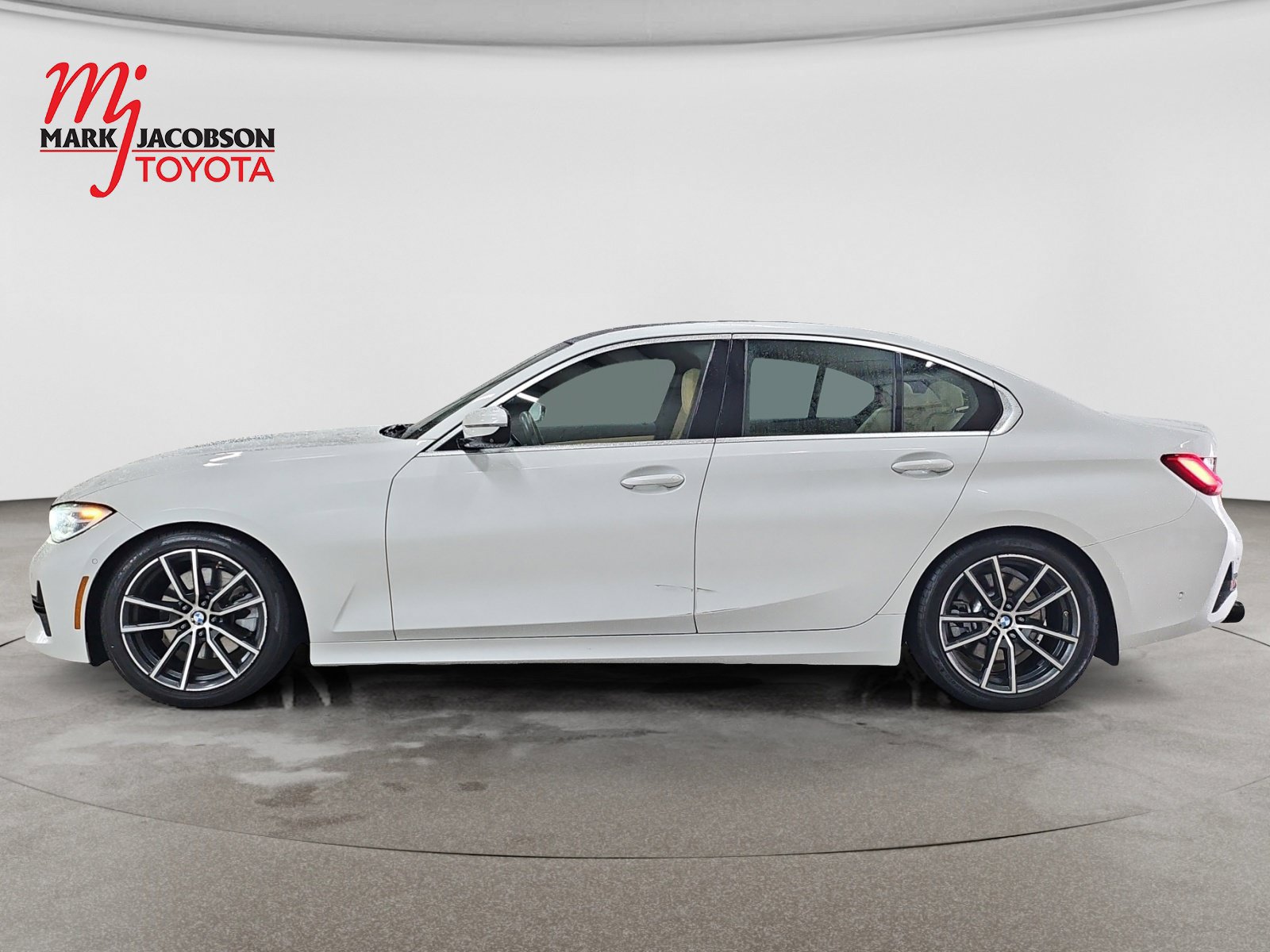 Used 2020 BMW 330i xDrive Sedan w/ Premium Package AWD/4WD image 14