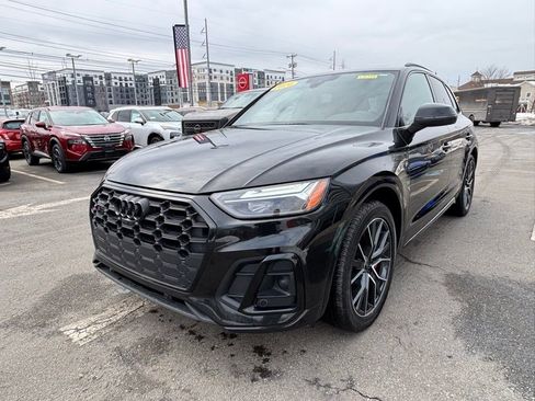 Used 2024 Audi SQ5 Premium Plus w/ Premium Plus Package image 7