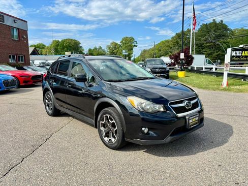Used 2014 Subaru Crosstrek 2.0i Premium AWD/4WD image 3