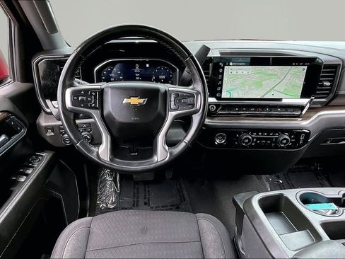 Used 2023 Chevrolet Silverado 1500 LT AWD/4WD image 8