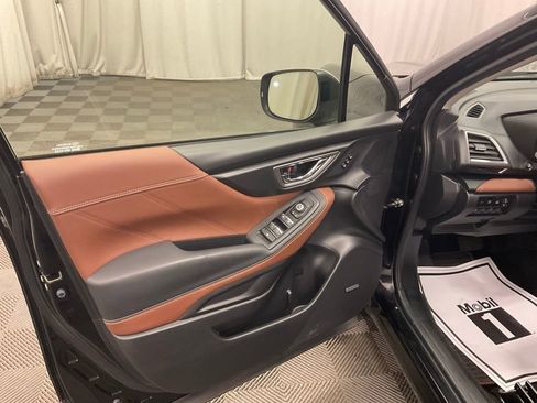 Used 2023 Subaru Forester Touring image 15