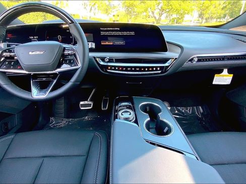 New 2026 Cadillac Lyriq V AWD/4WD image 7