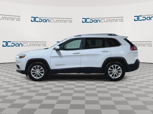 Used 2019 Jeep Cherokee Latitude w/ Popular Appearance Group AWD/4WD image 5