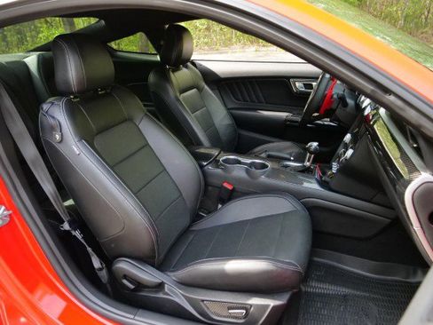 Used 2019 Ford Mustang GT Premium w/ Black Accent Package image 29