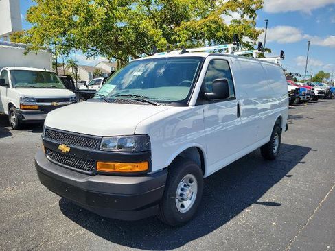 New 2025 Chevrolet Express 2500 w/ Driver Convenience Package image 2